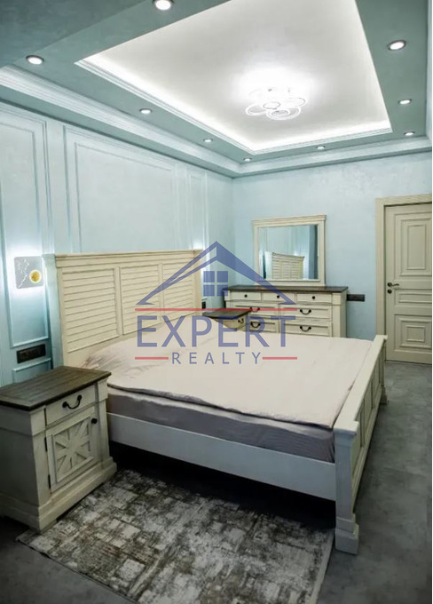 ԱՐԱԲԿԻՐ, ՕՐԲԵԼԻ ՓՈՂՈՑ, 3 ՍԵՆՅԱԿ