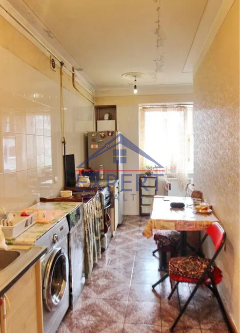 ՄԱԼԱԹԻԱ ՍԵԲԱՍՏԻԱ, ԶՈՐԱՎԱՐ ԱՆԴՐԱՆԻԿԻ ՓՈՂՈՑ, 4 ՍԵՆՅԱԿ