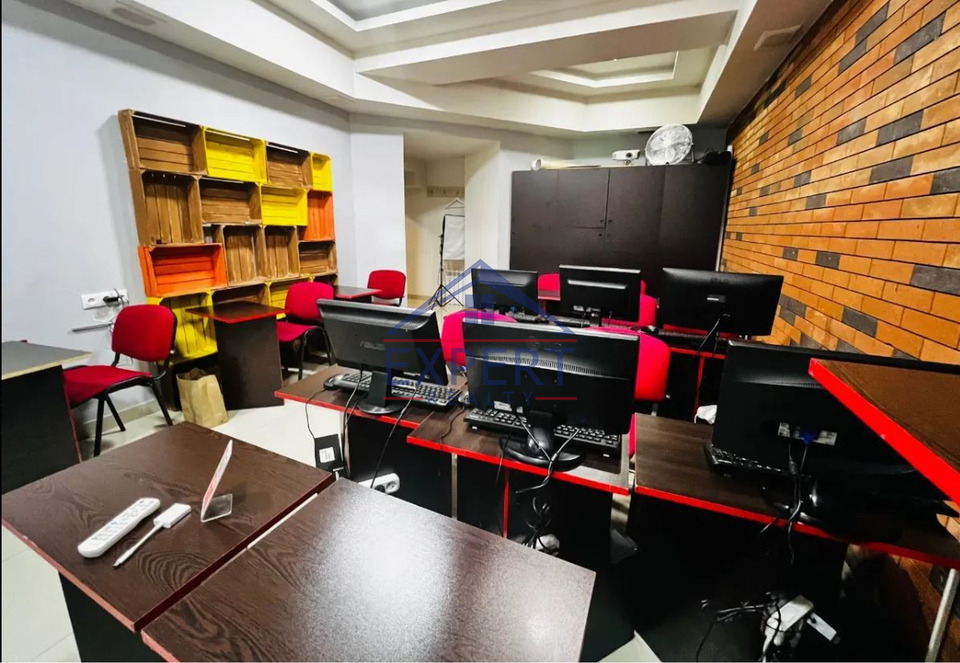 ԿԵՆՏՐՈՆ, ՏԵՐՅԱՆ ՓՈՂՈՑ, 150 ՔՄ