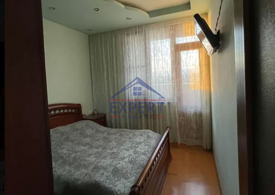 ԱՐԱԲԿԻՐ, ՎԱՂԱՐՇ ՎԱՂԱՐՇՅԱՆ ՓՈՂՈՑ, 4 ՍԵՆՅԱԿ