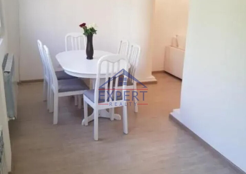 ԿԵՆՏՐՈՆ, ԶԱՔՅԱՆ ՓՈՂՈՑ, 3 ՍԵՆՅԱԿ