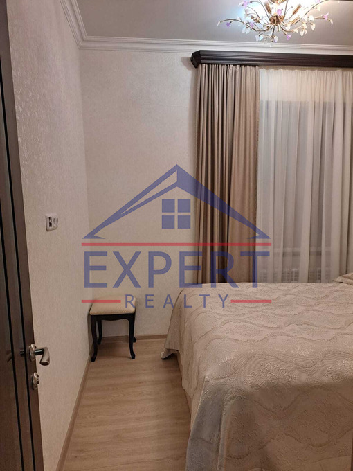 ԱՎԱՆ, ԴՈՒՐՅԱՆ ԹԱՂԱՄԱՍ, 3 ՍԵՆՅԱԿ