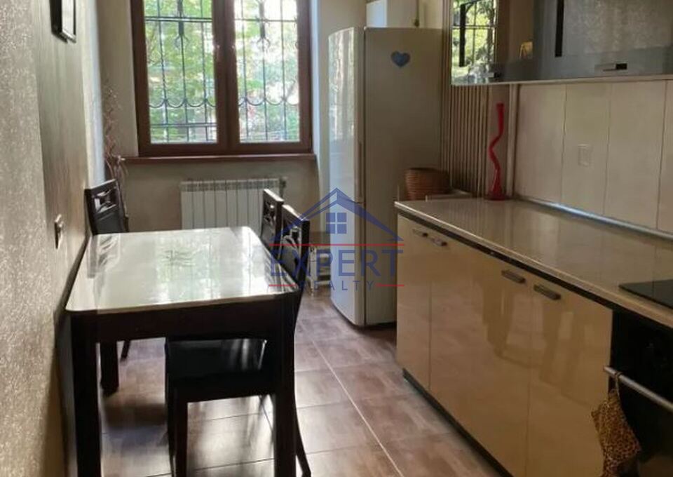 ԿԵՆՏՐՈՆ,ԱՄԻՐՅԱՆ ՓՈՂՈՑ 2 ՍԵՆՅԱԿ