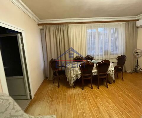 ՔԱՆԱՔԵՌ ԶԵՅԹՈՒՆ, ԴՐՈՅԻ ՓՈՂՈՑ, 4 ՍԵՆՅԱԿ