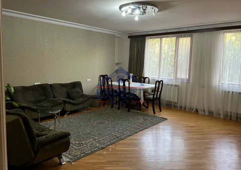 ԱՐԱԲԿԻՐ, ԱՐԱՄ ԽԱՉԱՏՐՅԱՆ ՓՈՂՈՑ, 2 ՍԵՆՅԱԿ