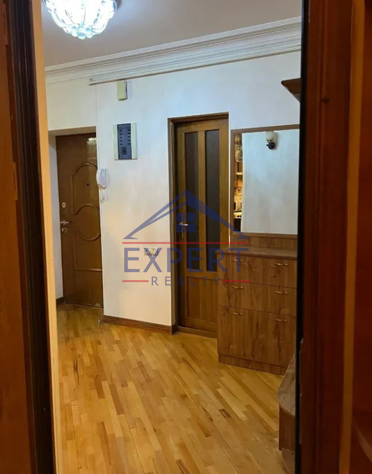 ԱՐԱԲԿԻՐ, ԱՐԱՄ ԽԱՉԱՏՐՅԱՆ ՓՈՂՈՑ, 2 ՍԵՆՅԱԿ