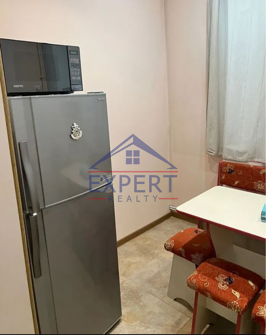 ԱՐԱԲԿԻՐ, ՎԱՂԱՐՇ ՎԱՂԱՐՇՅԱՆ ՓՈՂՈՑ, 2 ՍԵՆՅԱԿ