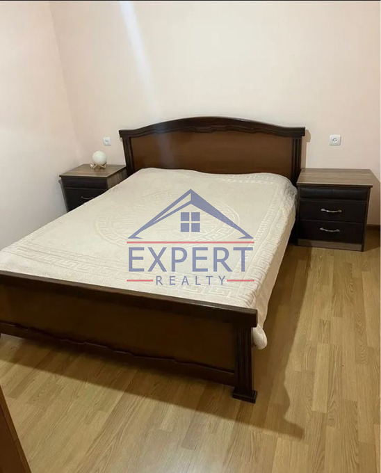 ԱՐԱԲԿԻՐ, ՎԱՂԱՐՇ ՎԱՂԱՐՇՅԱՆ ՓՈՂՈՑ, 2 ՍԵՆՅԱԿ