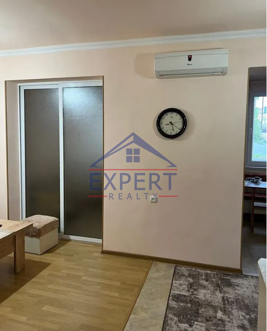 ԱՐԱԲԿԻՐ, ՎԱՂԱՐՇ ՎԱՂԱՐՇՅԱՆ ՓՈՂՈՑ, 2 ՍԵՆՅԱԿ