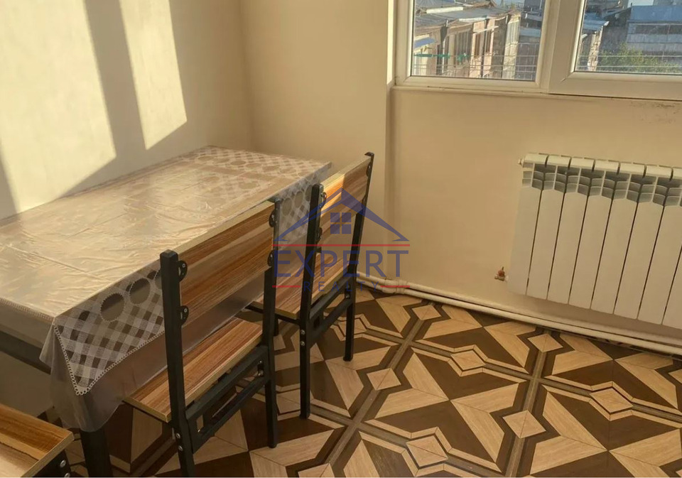 ԱՐԱԲԿԻՐ, ՆԻԿՈՂԱՅՈՍ ՏԻԳՐԱՆՅԱՆ ՓՈՂՈՑ, 3 ՍԵՆՅԱԿ
