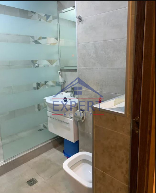 ԿԵՆՏՐՈՆ, ԱԼԵՔ ՄԱՆՈՒԿՅԱՆ ՓՈՂՈՑ,  3 ՍԵՆՅԱԿ