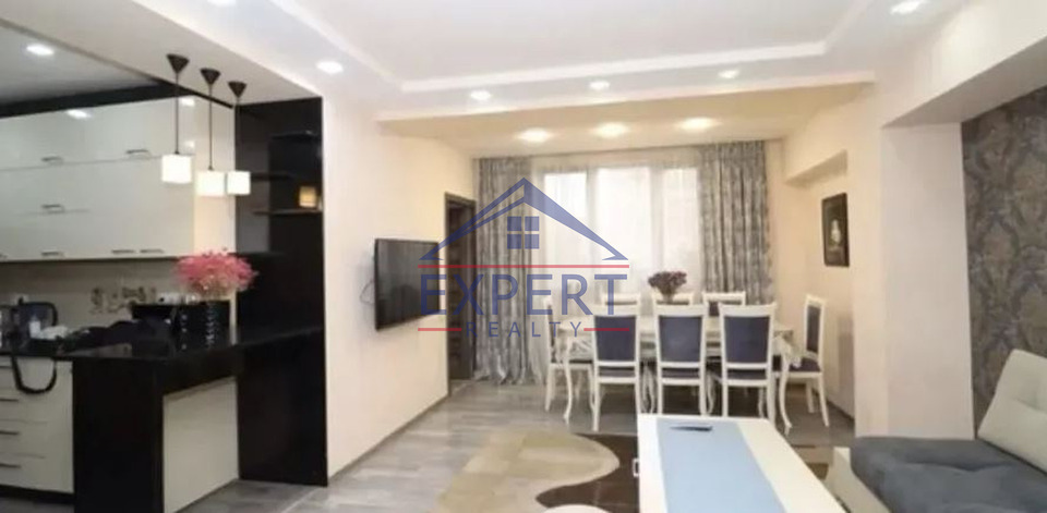 ԿԵՆՏՐՈՆ, ԱՐՇԱԿՈՒՆՅԱՑ ՊՈՂՈՏԱ, 3 ՍԵՆՅԱԿ