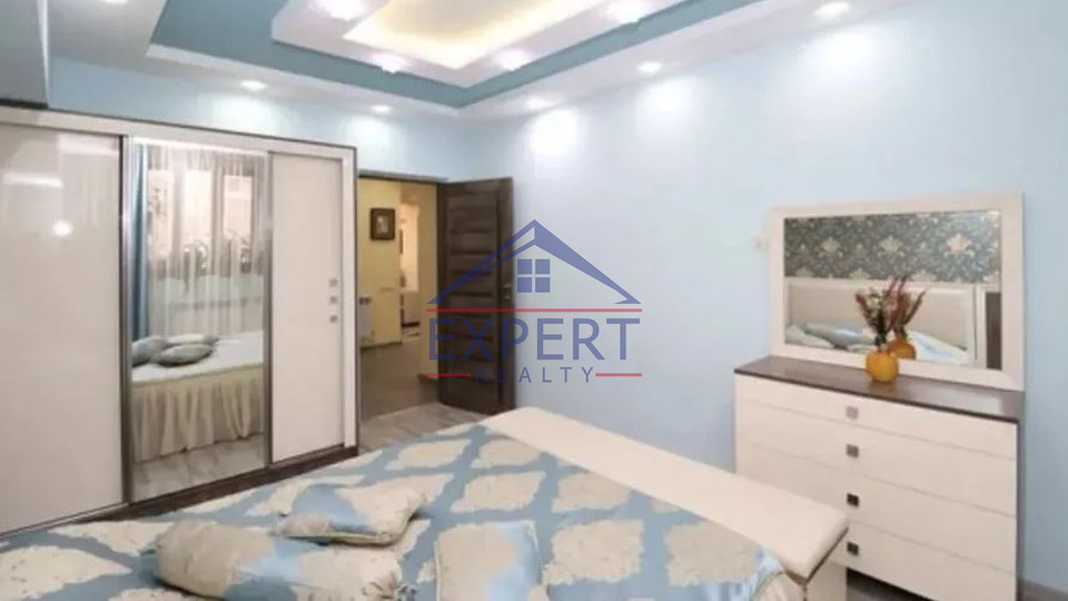 ԿԵՆՏՐՈՆ, ԱՐՇԱԿՈՒՆՅԱՑ ՊՈՂՈՏԱ, 3 ՍԵՆՅԱԿ