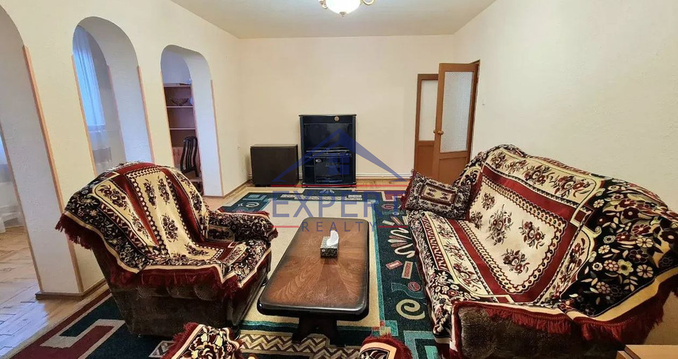 ԴԱՎԹԱՇԵՆ, 4 ԹԱՂԱՄԱՍ, 3 ՍԵՆՅԱԿ