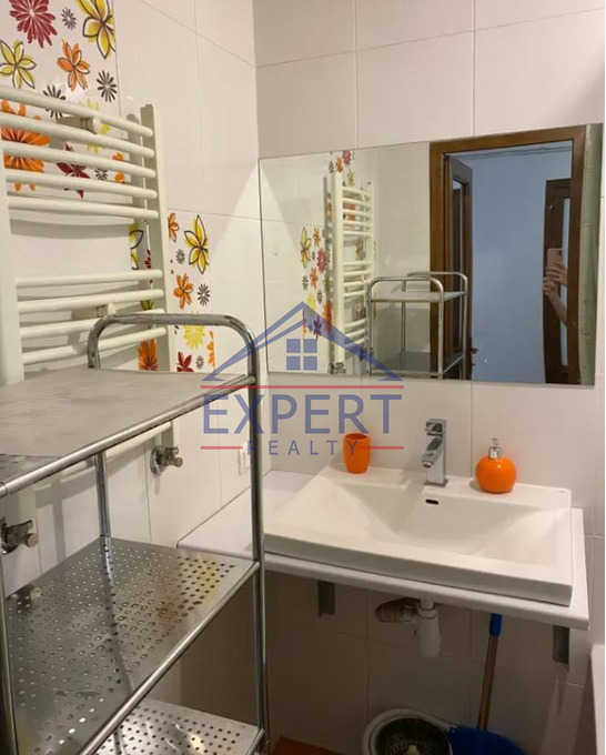 ԱՎԱՆ-ԱՌԻՆՋ, 1-ԻՆ ՄԻԿՐՈՇՐՋԱՆ, 3 ՍԵՆՅԱԿ