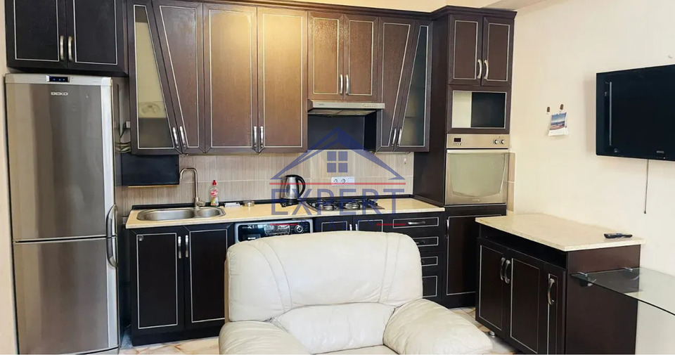 ԿԵՆՏՐՈՆ, ԱՐԳԻՇՏԻ ՓՈՂՈՑ, 3 ՍԵՆՅԱԿ