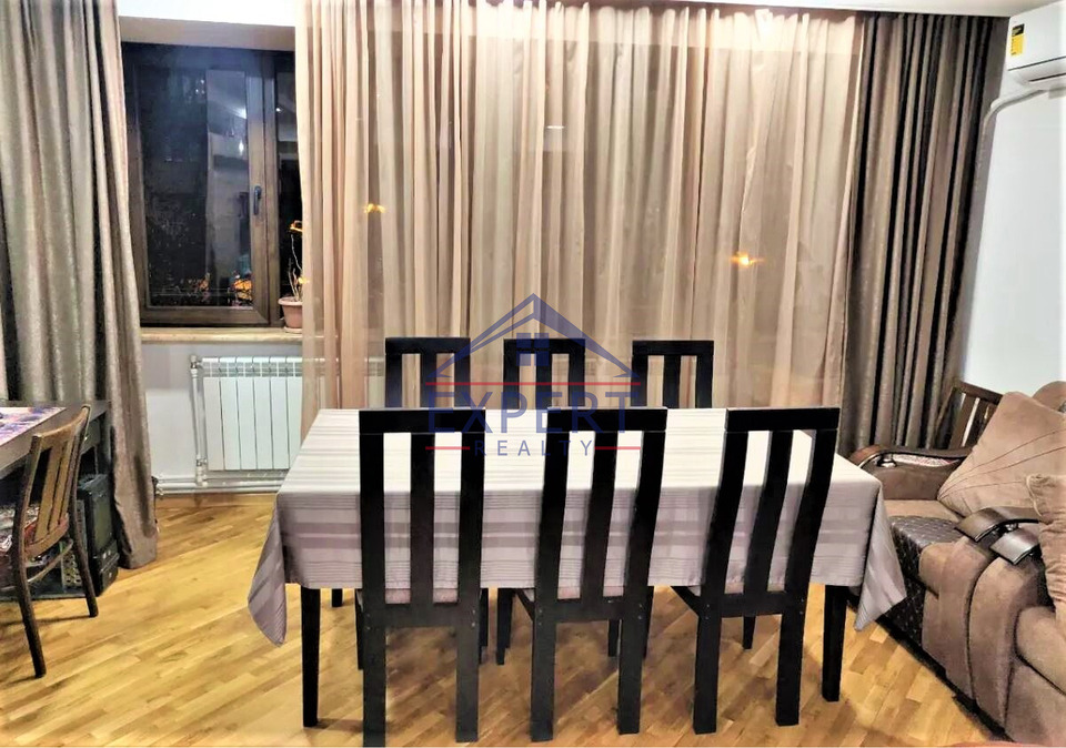 ԿԵՆՏՐՈՆ, Ե․ ՔՈՉԱՐԻ ՓՈՂՈՑ, 4 ՍԵՆՅԱԿ