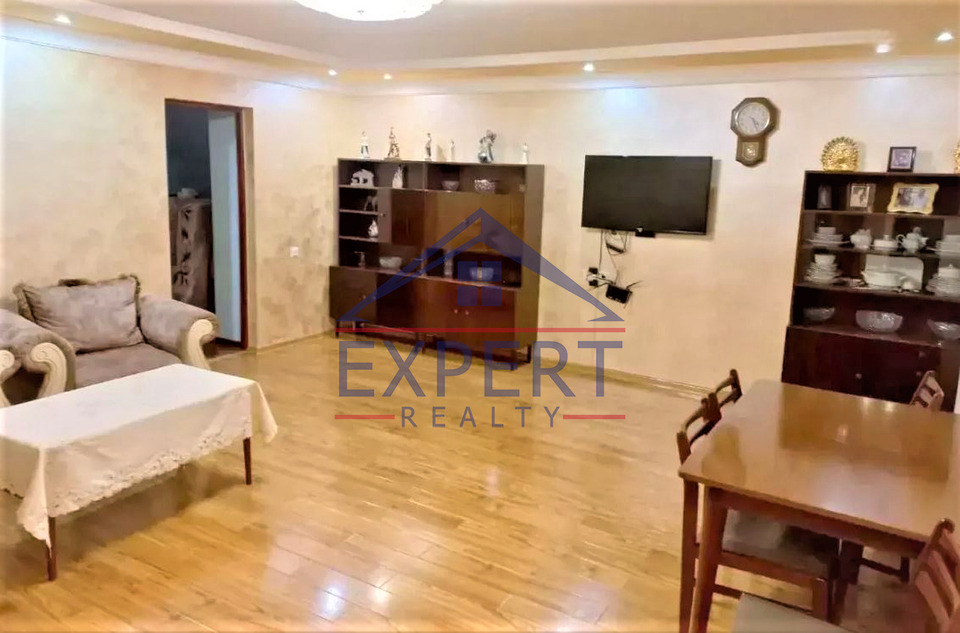 ՔԱՆԱՔԵՌ ԶԵՅԹՈՒՆ, ԴՐՈՅԻ ՓՈՂՈՑ, 5 ՍԵՆՅԱԿ