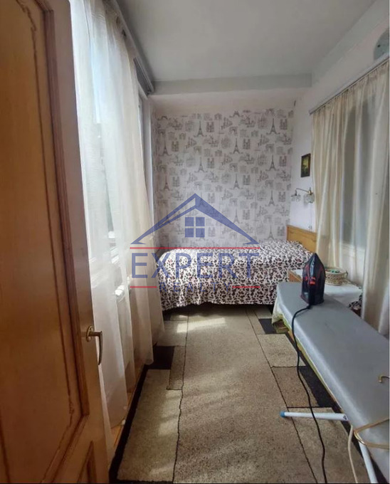 ԱՐԱԲԿԻՐ, ՎԱՂԱՐՇ ՎԱՂԱՐՇՅԱՆ ՓՈՂՈՑ, 4 ՍԵՆՅԱԿ