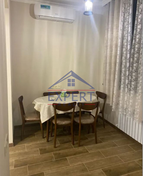 ԿԵՆՏՐՈՆ, ԿԻԼԻԿԻԱ ԹԱՂԱՄԱՍ, 2 ՍԵՆՅԱԿ