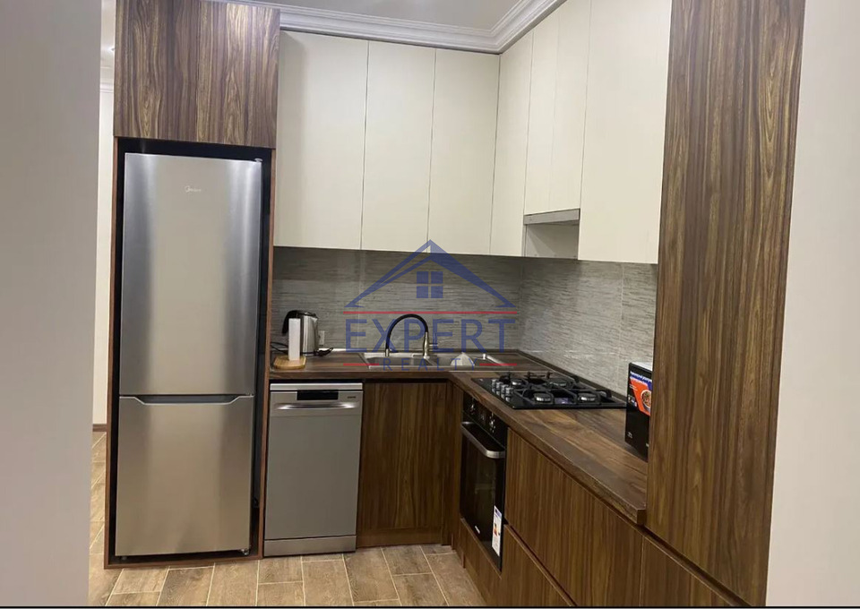 ԿԵՆՏՐՈՆ, ԿԻԼԻԿԻԱ ԹԱՂԱՄԱՍ, 2 ՍԵՆՅԱԿ