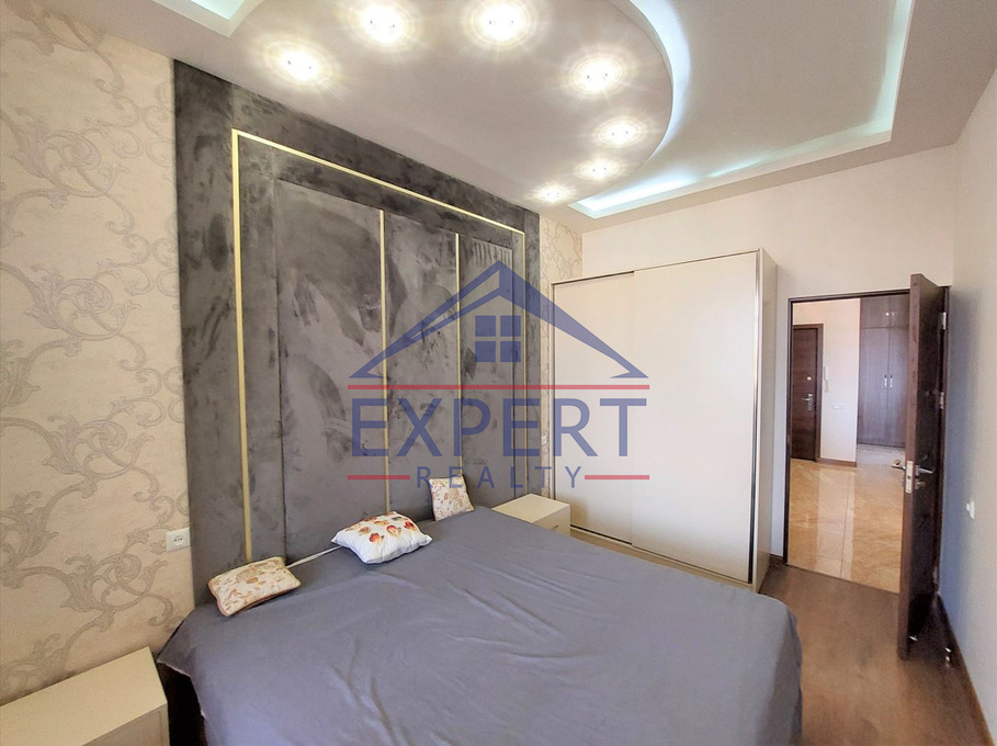 ԴԱՎԹԱՇԵՆ, ԱՆԱՍՏԱՍ ՄԻԿՈՅԱՆ ՓՈՂՈՑ, 3 ՍԵՆՅԱԿ