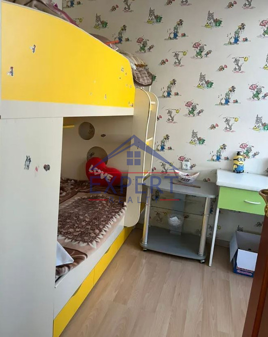 ԱՋԱՓՆՅԱԿ, ՄԱՐԳԱՐՅԱՆ ՓՈՂՈՑ, 3 ՍԵՆՅԱԿ