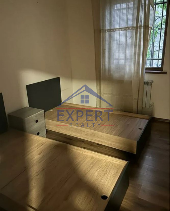 Մալաթիա Սեբաստիա, Մեկ հարկանի քարե տուն։