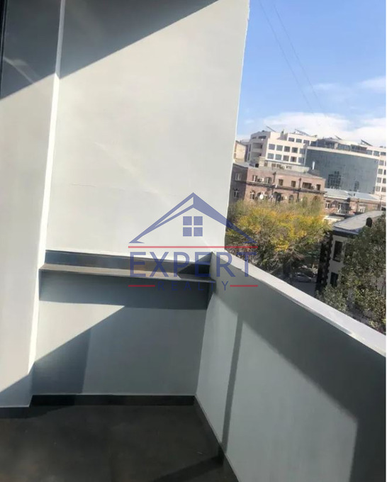 ԿԵՆՏՐՈՆ, ՆԱԼԲԱՆԴՅԱՆ ՓՈՂՈՑ 2  ՍԵՆՅԱԿ
