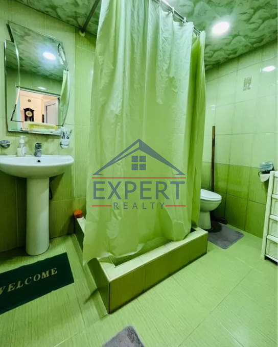 ԷՐԵԲՈՒՆԻ, ԽԱՂԱՂ ԴՈՆԻ ՓՈՂՈՑ, 3 ՍԵՆՅԱԿ