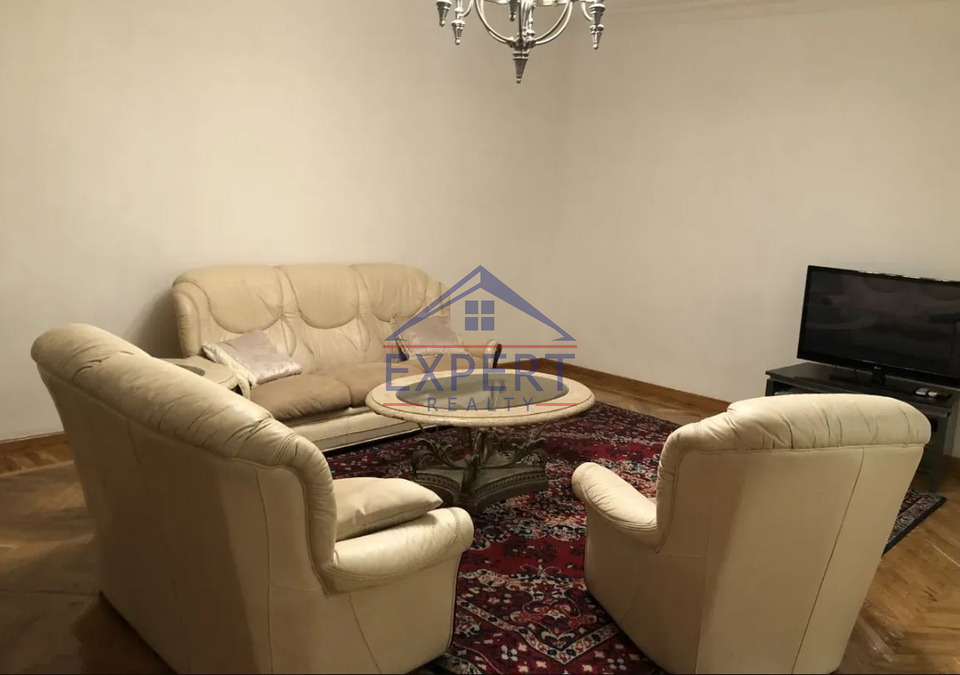 ԿԵՆՏՐՈՆ, ԱՅԱՍԻ ՓՈՂՈՑ, 4 ՍԵՆՅԱԿ