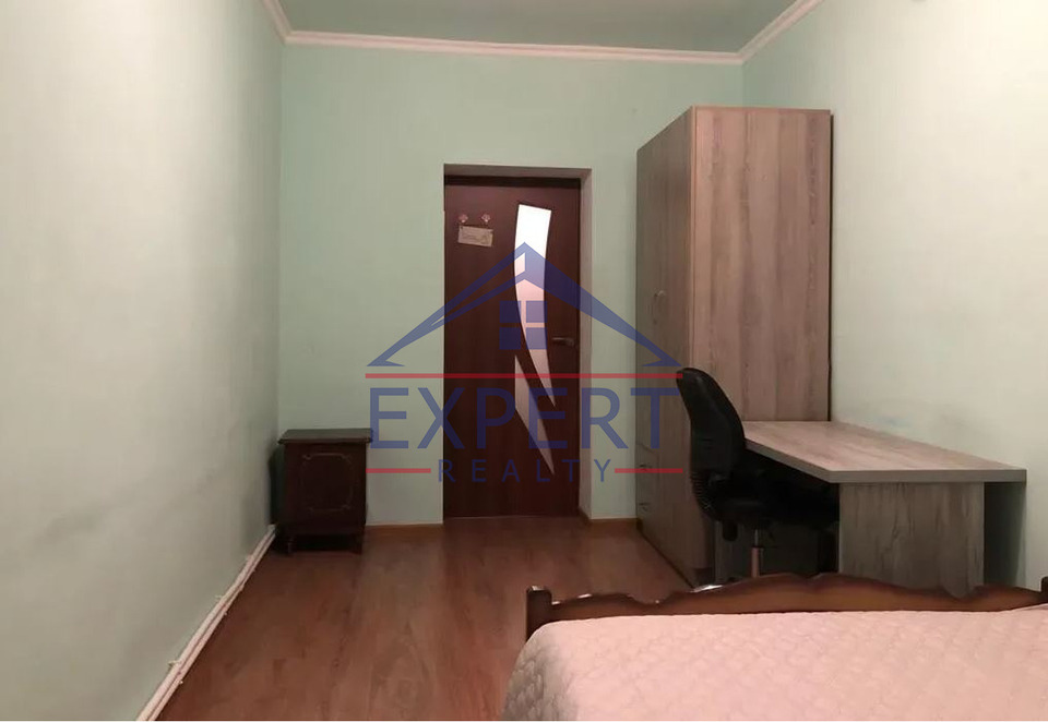 ԿԵՆՏՐՈՆ,ԶԱՔՅԱՆ ՓՈՂՈՑ 3 ՍԵՆՅՍԿ