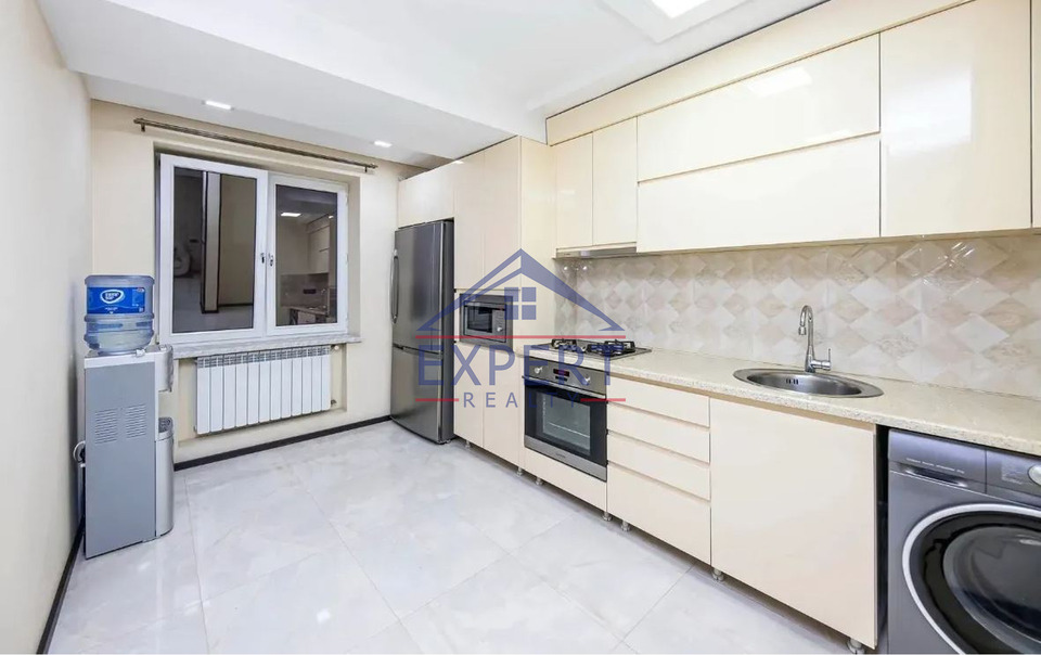 ԱՐԱԲԿԻՐ, ԱՎԵՏԻՍՅԱՆ ՓՈՂՈՑ,  3 ՍԵՆՅԱԿ