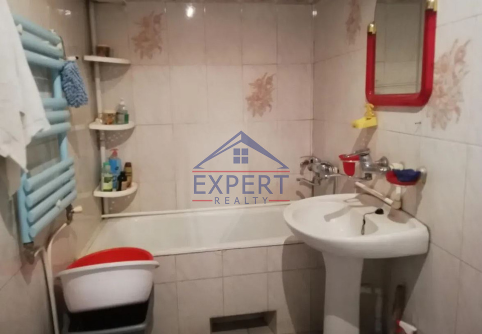 ԷՐԵԲՈՒՆԻ, ԱՐՑԱԽԻ ՊՈՂՈՏԱ, 4 ՍԵՆՅԱԿ