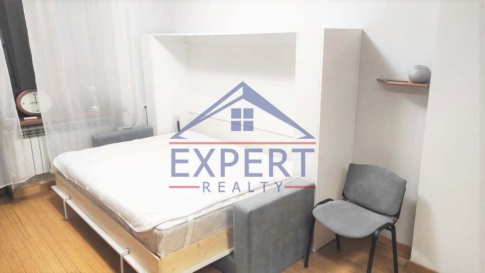 ԿԵՆՏՐՈՆ, ԱՐԳԻՇՏԻ ՓՈՂՈՑ, 1 ՍԵՆՅԱԿ