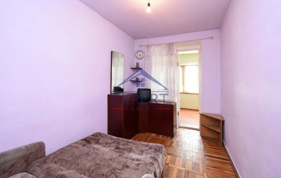 ՔԱՆԱՔԵՌ ԶԵՅԹՈՒՆ, Ա․ ԱՀԱՐՈՆՅԱՆ ՓՈՂՈՑ, 4 ՍԵՆՅԱԿ