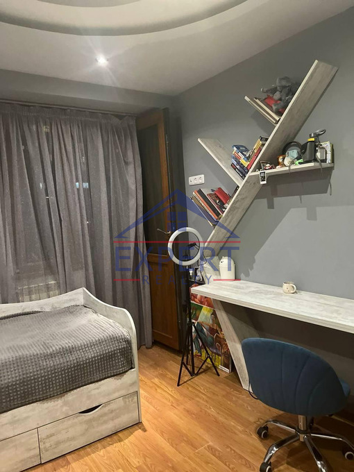 ՄԱԼԱԹԻԱ ՍԵԲԱՍՏԻԱ, ԳՈՒՍԱՆ ՇԵՐԱՄԻ ՓՈՂՈՑ, 4 ՍԵՆՅԱԿ