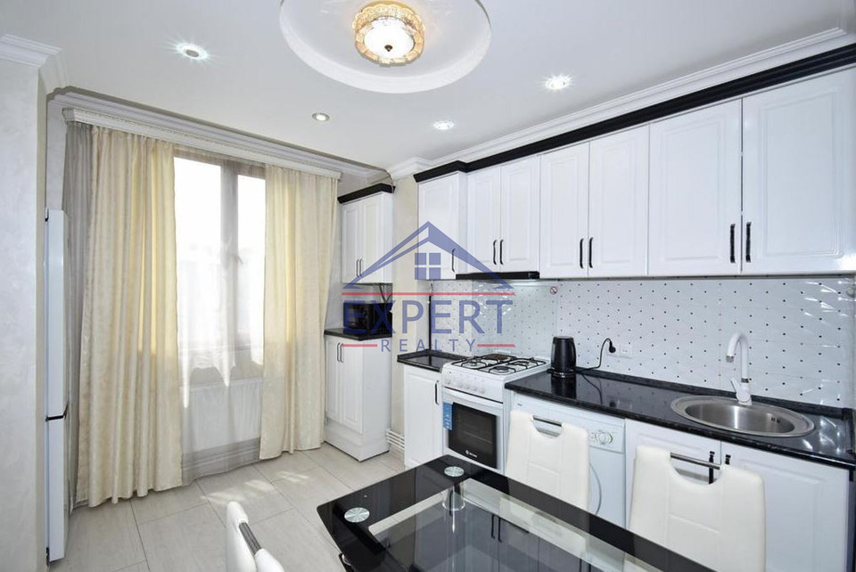 ԿԵՆՏՐՈՆ, ԶԱՔՅԱՆ ՓՈՂՈՑ, 2 ՍԵՆՅԱԿ