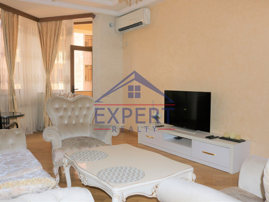 ԿԵՆՏՐՈՆ, ԱՐԱՄԻ ՓՈՂՈՑ, 2 ՍԵՆՅԱԿ