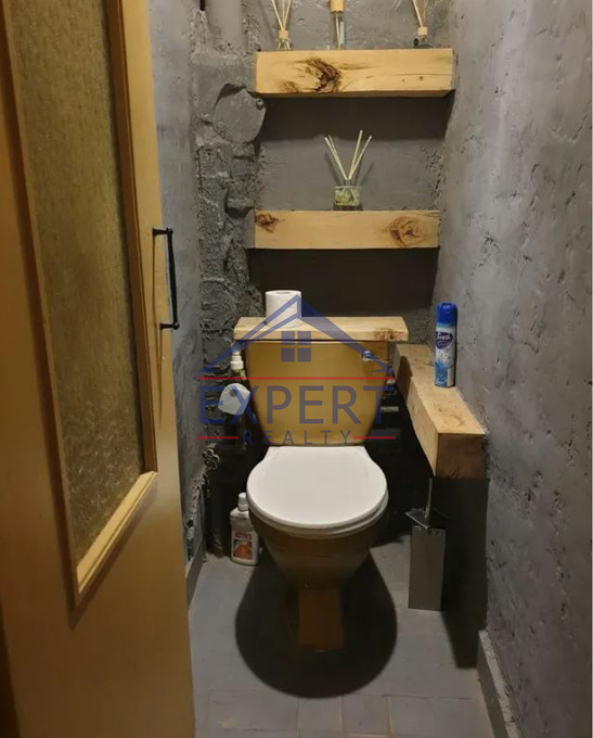 ԿԵՆՏՐՈՆ, ՄԱՇՏՈՑԻ ՊՈՂՈՏԱ, 3 ՍԵՆՅԱԿ