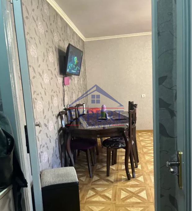 ԱՋԱՓՆՅԱԿ, ՖՈՒՉԻԿԻ ՓՈՂՈՑ, 2 ՍԵՆՅԱԿ