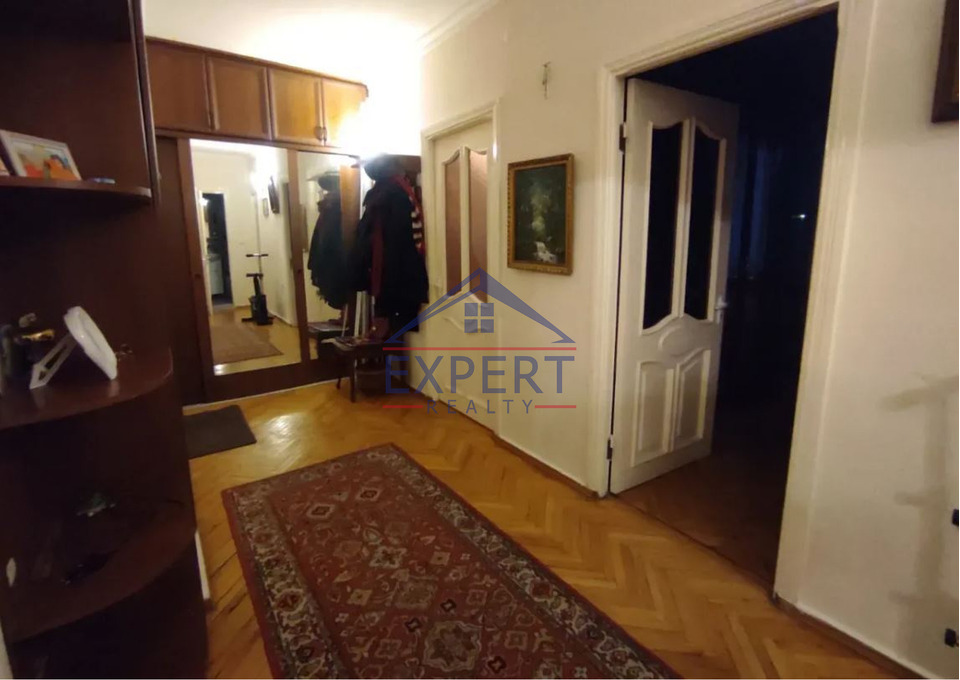 4 սենյականոց բնակարան Աջափնյակում