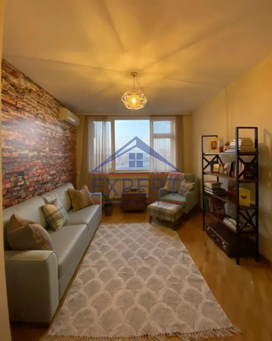 ԱՐԱԲԿԻՐ, ԳՅՈՒԼԲԵՆԿՅԱՆ ՓՈՂՈՑ, 3 ՍԵՆՅԱԿ