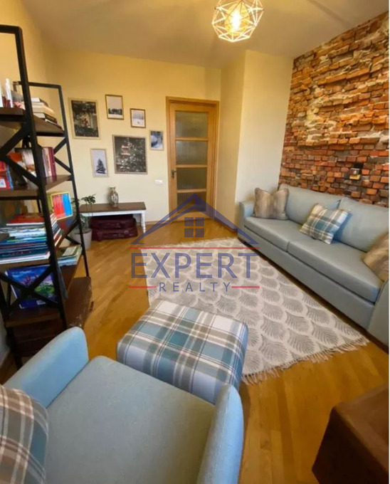 ԱՐԱԲԿԻՐ, ԳՅՈՒԼԲԵՆԿՅԱՆ ՓՈՂՈՑ, 3 ՍԵՆՅԱԿ