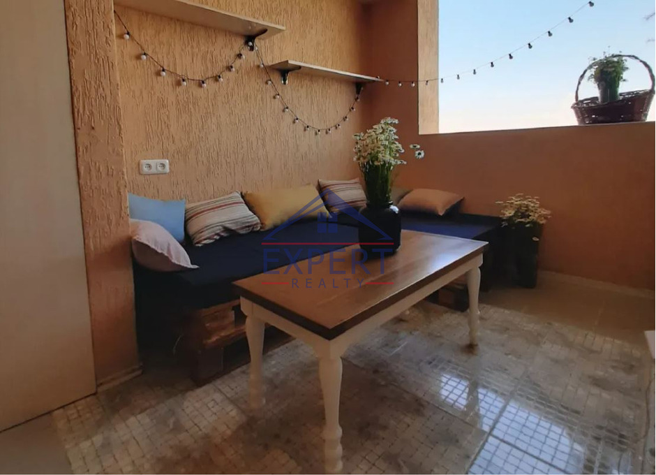 ԱՐԱԲԿԻՐ, ԳՅՈՒԼԲԵՆԿՅԱՆ ՓՈՂՈՑ, 3 ՍԵՆՅԱԿ