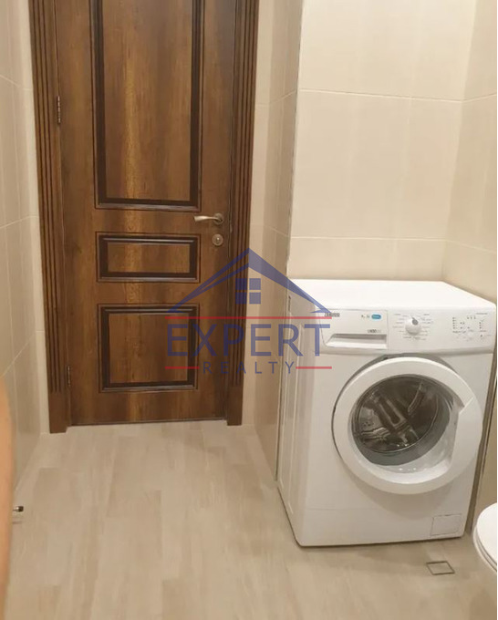 ԱՐԱԲԿԻՐ, ԿՈՄԻՏԱՍԻ ՊՈՂՈՏԱ, 2 ՍԵՆՅԱԿ