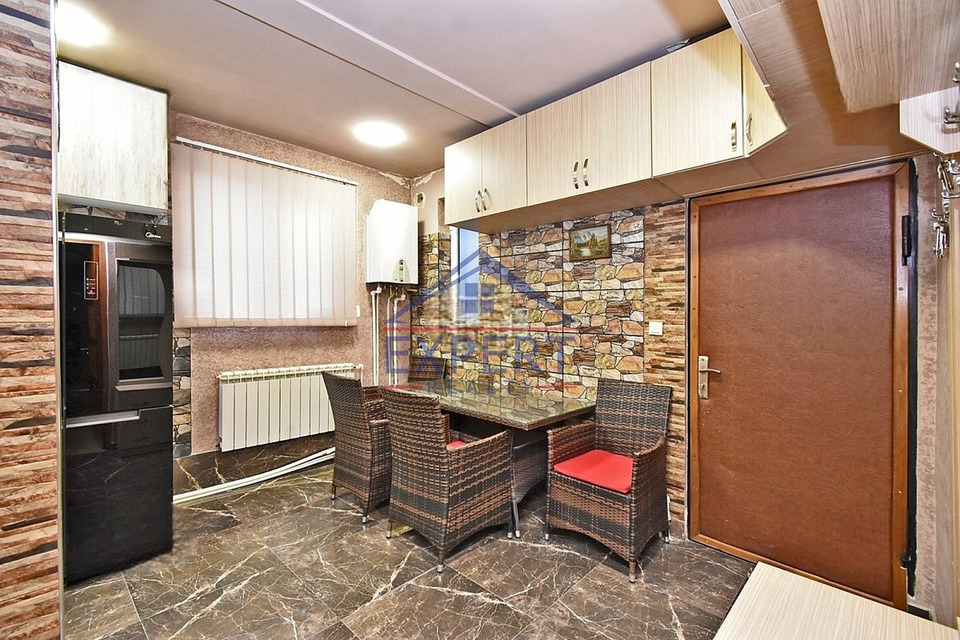 ԿԵՆՏՐՈՆ, ՄԱՇՏՈՑԻ ՊՈՂՈՏԱ 4 ՍԵՆՅԱԿ