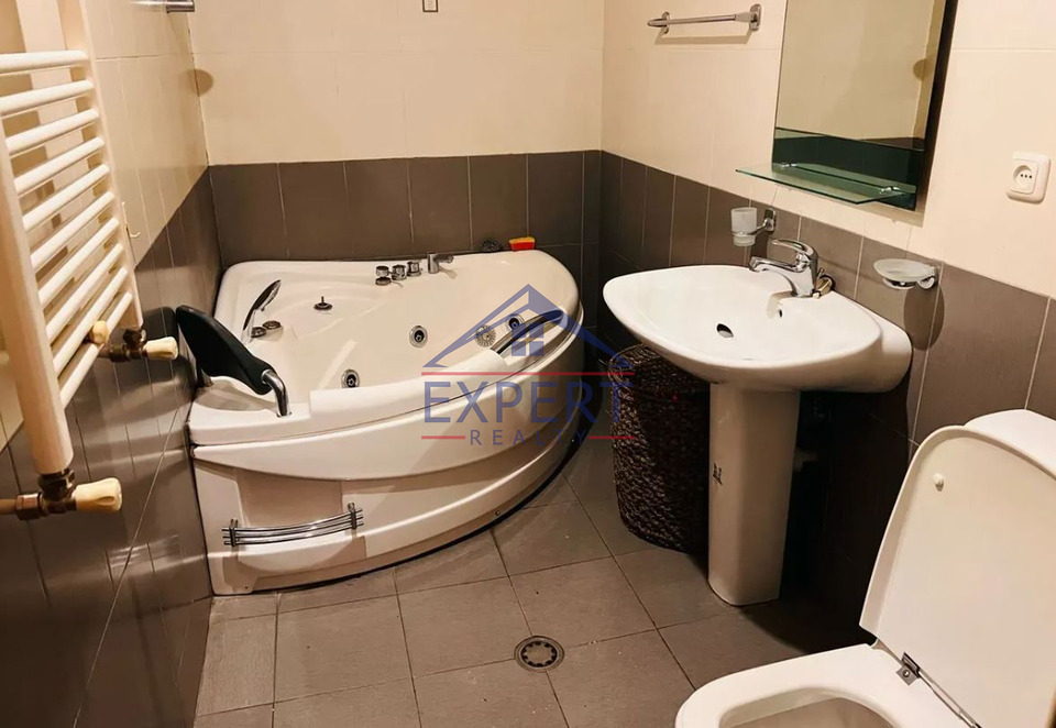 ԱՐԱԲԿԻՐ, ԿՈՄԻՏԱՍԻ ՊՈՂՈՏԱ, 3 ՍԵՆՅԱԿ