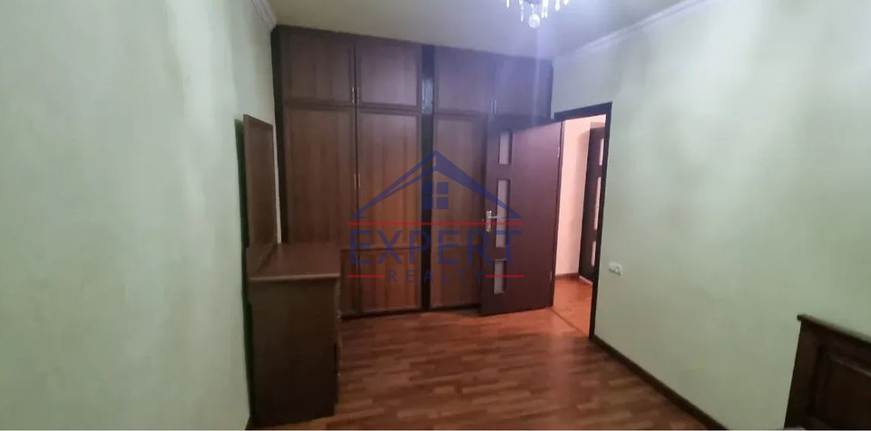 ՄԱԼԱԹԻԱ ՍԵԲԱՍՏԻԱ, ՍԵԲԱՍՏԻԱՅԻ ՓՈՂՈՑ, 3 ՍԵՆՅԱԿ