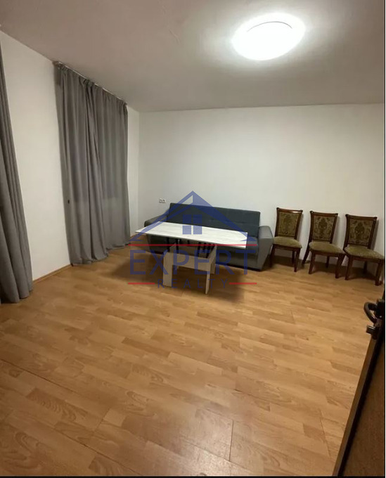 ԿԵՆՏՐՈՆ, ՄՅԱՍՆԻԿՅԱՆ ՊՈՂՈՏԱ, 2 ՍԵՆՅԱԿ